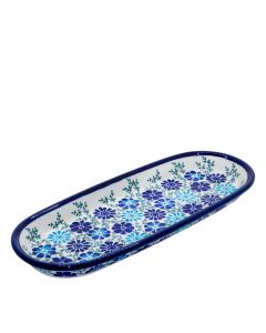 Oblong tray