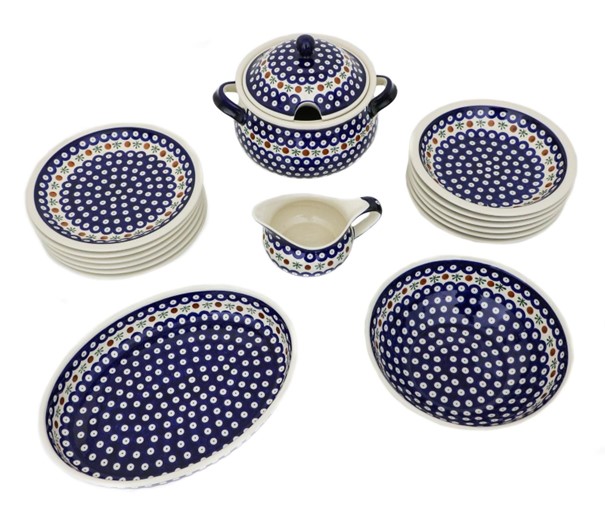 6 Best Hand-Painted Polish Pottery Dinnerware Sets